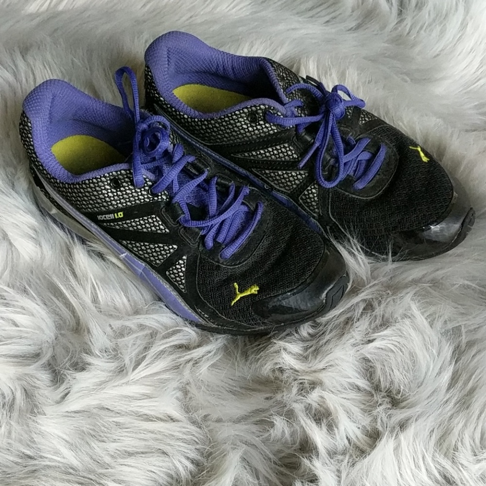 Womens puma shoes
